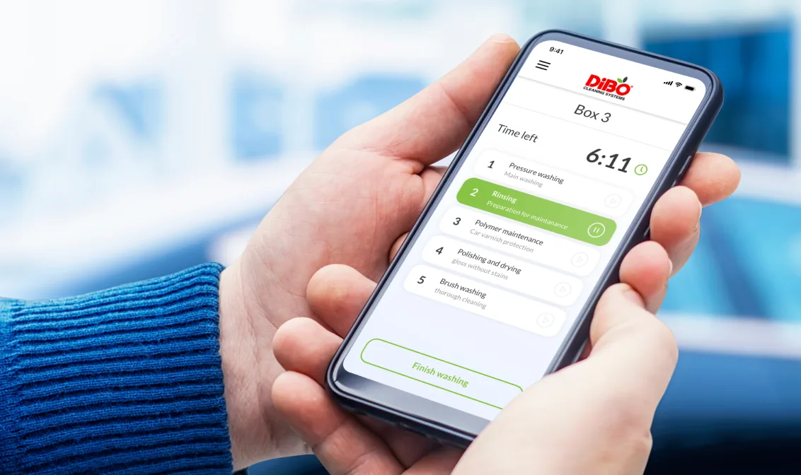 Smartphone mit der DiBO-App