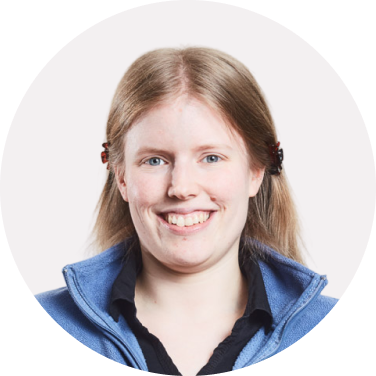 Portrait von Monika